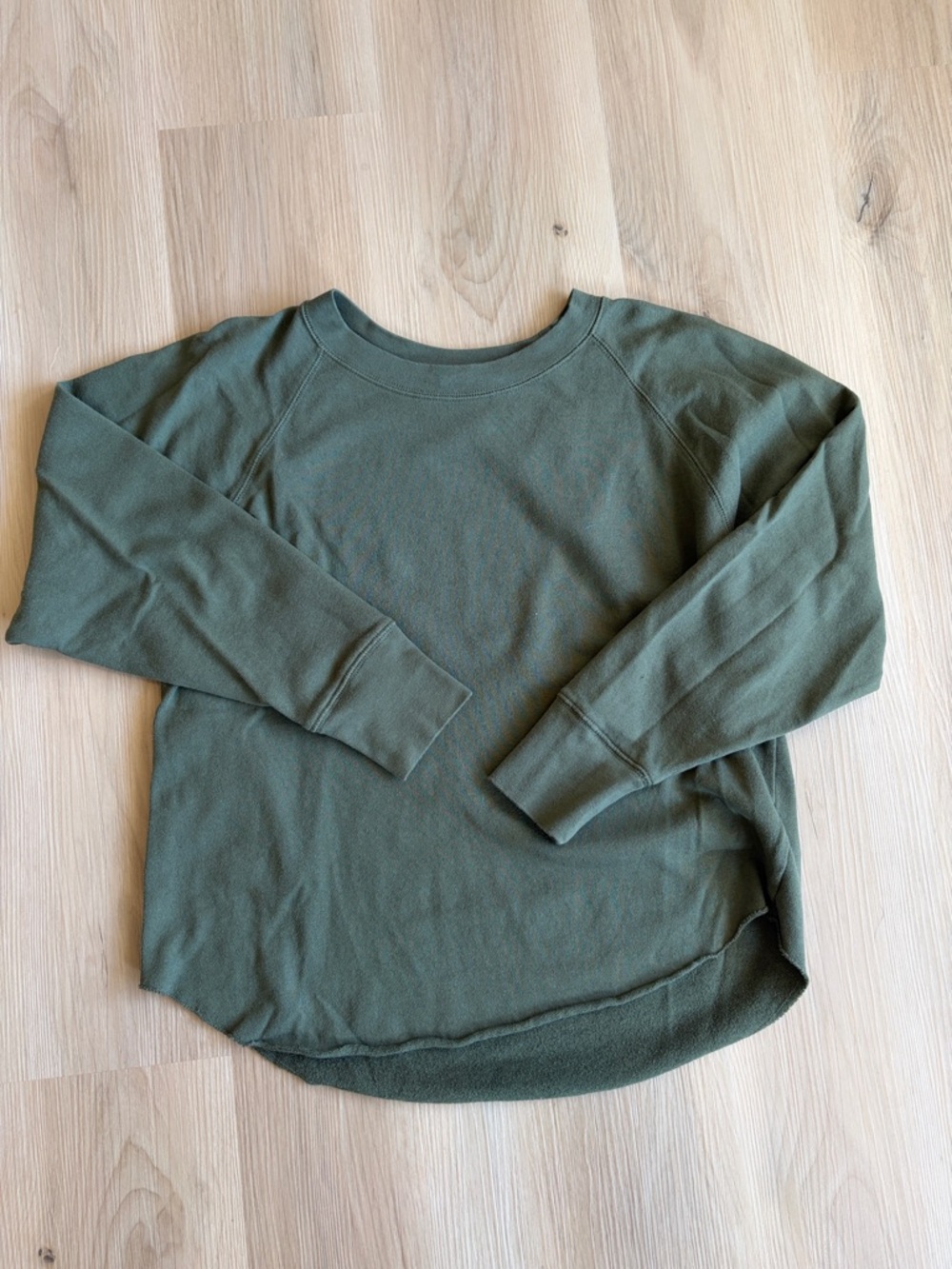 GAP - Women’s Olive Green Crew Neck Sweater - S
